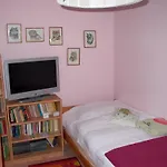 Gaestezimmer Alexa, Mit Wallbox