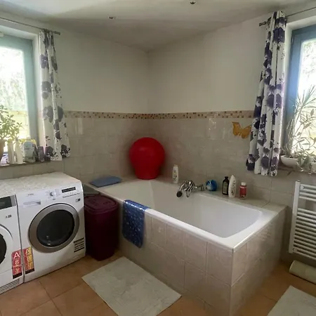 Apartament Gaestezimmer Alexa, Mit Wallbox *
