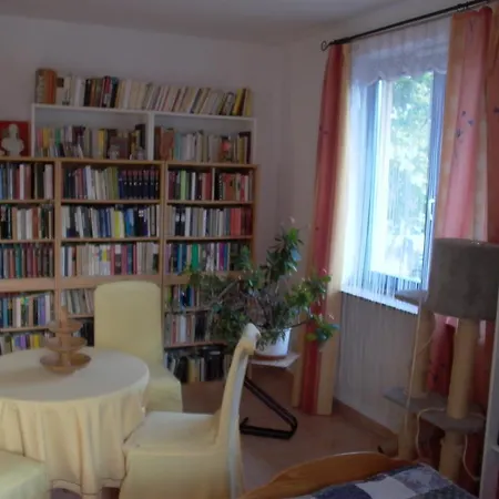 Апартаменты Gaestezimmer Alexa, Mit Wallbox Woltersdorf (Brandenburg)