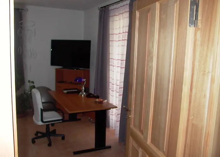 Gaestezimmer Alexa, Mit Wallbox *