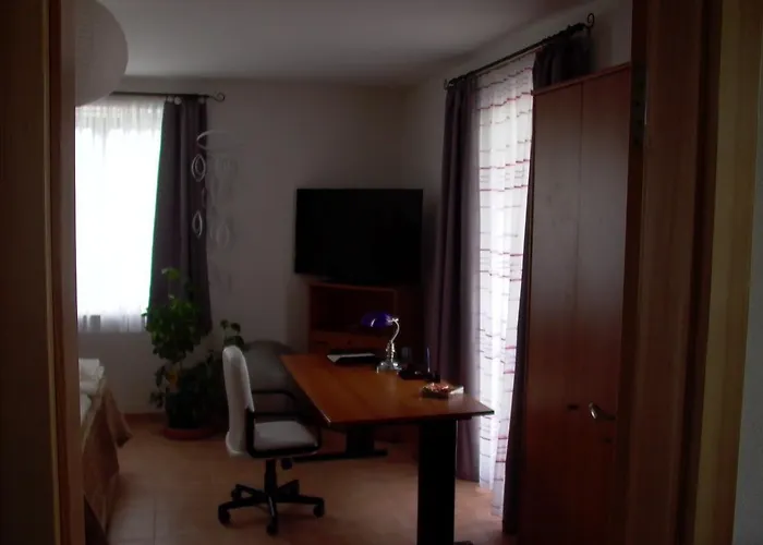 Gaestezimmer Alexa, Mit Wallbox شقة