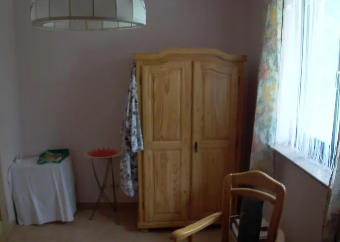 Gaestezimmer Alexa, Mit Wallbox